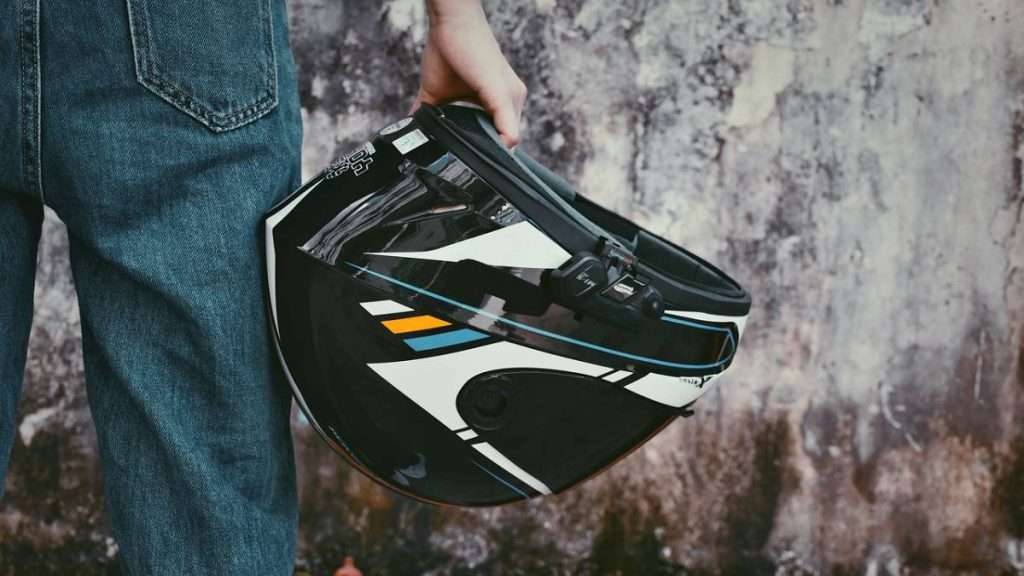 Sticky And Stinky How To Clean Motorcycle Helmets